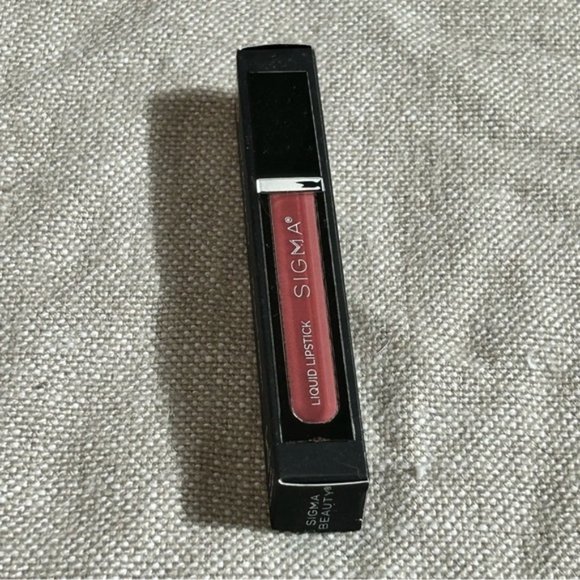 Sigma Beauty Liquid Lipstick - Dapper- NIB - Picture 3 of 6
